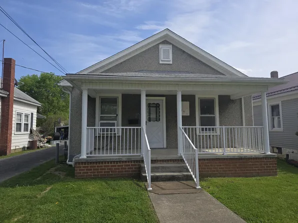 119 W Parrish St, Covington, VA 24426