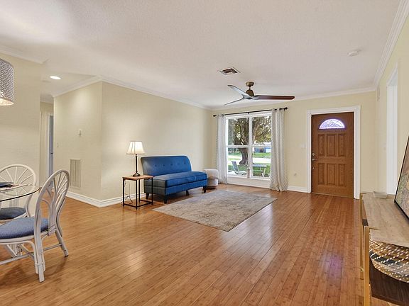 4th image of 400 Northlake Drive