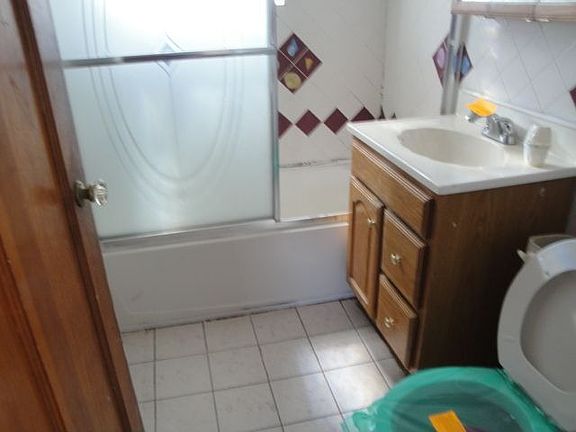 5th image of 11336 S Avenue L