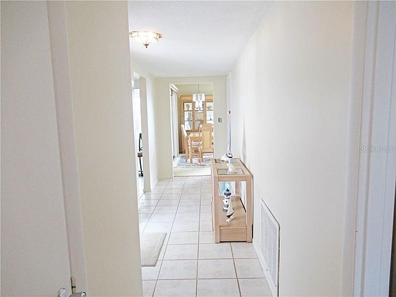 5th image of 2453 Riverbluff Pkwy #V-206