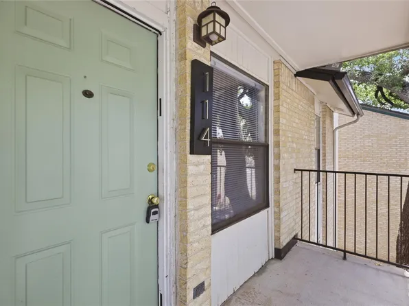 1624 Aquarena Springs Dr #B114, San Marcos, TX 78666