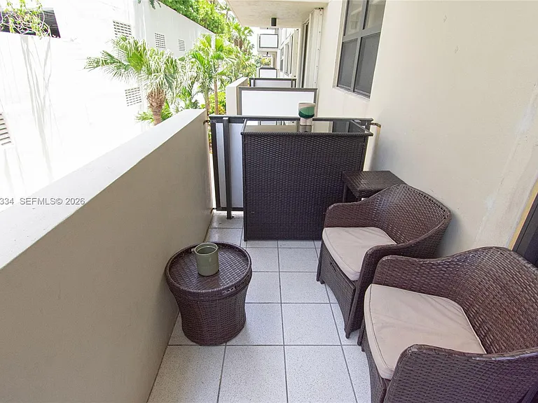 1621 Collins Ave #205 — Photo 34