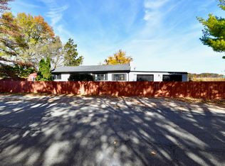 1122 W 7th St, Greenfield, IN 46140