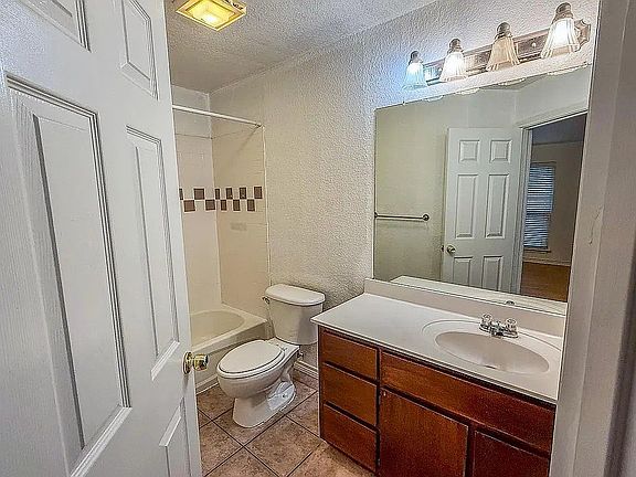 3rd image of 154 Sendero Dr #154