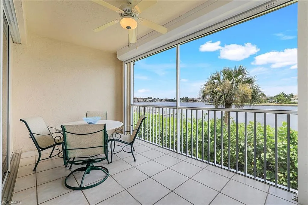 9380 Gulf Shore Dr — Photo 4