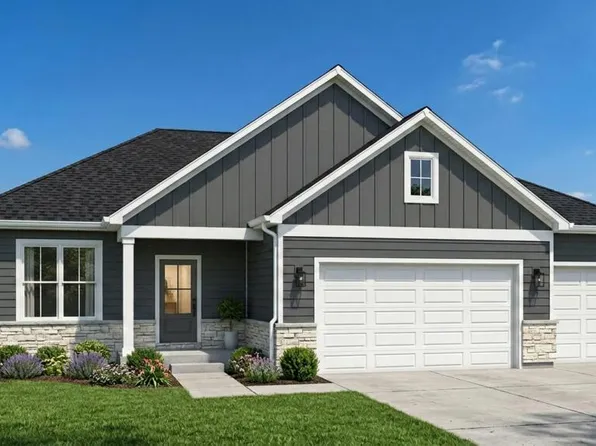 2754 Calabria Ln, Valparaiso, IN 46385