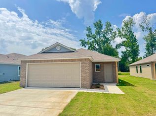 18 Bird House Way, Conway, AR 72032