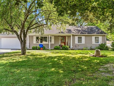 2310 Peppermill Rd, Lapeer, MI, 48446
