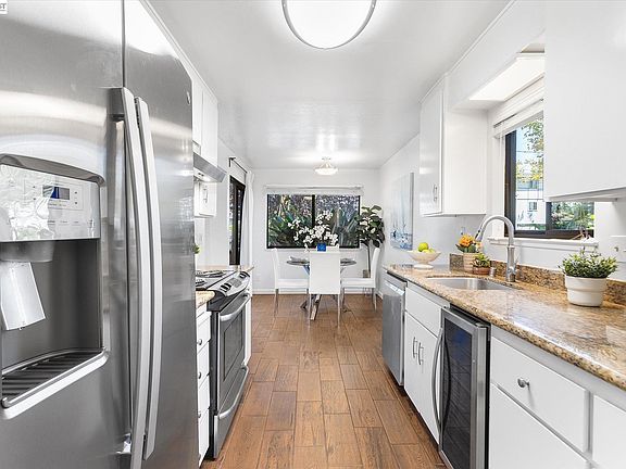5th image of 1810 Central Ave #1808
