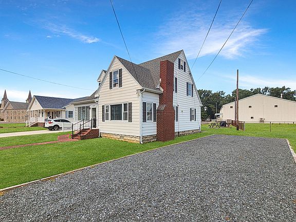 3rd image of 4249 Pension St