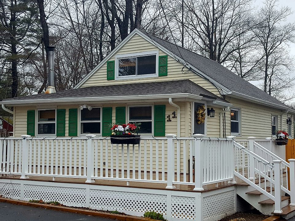 Bantam Lake Cottage