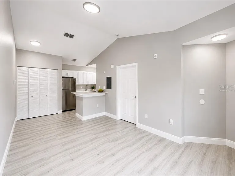 9160 Lake Chase Island Way #9160 — Photo 7