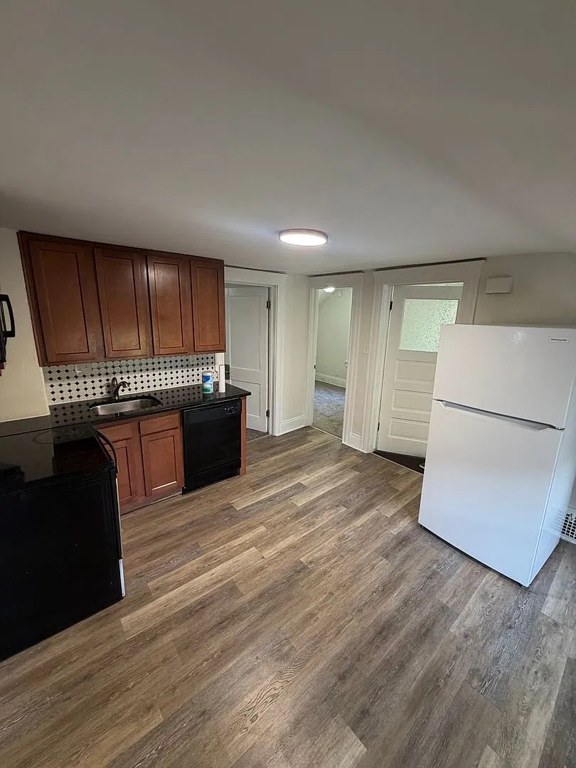 5810 Madison Ave — Photo 3