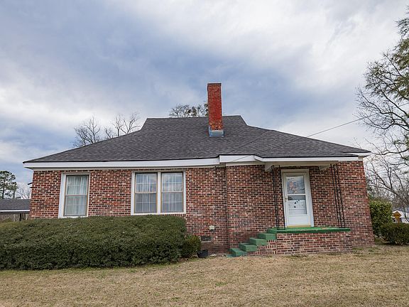 4th image of 920 Belt Avenue