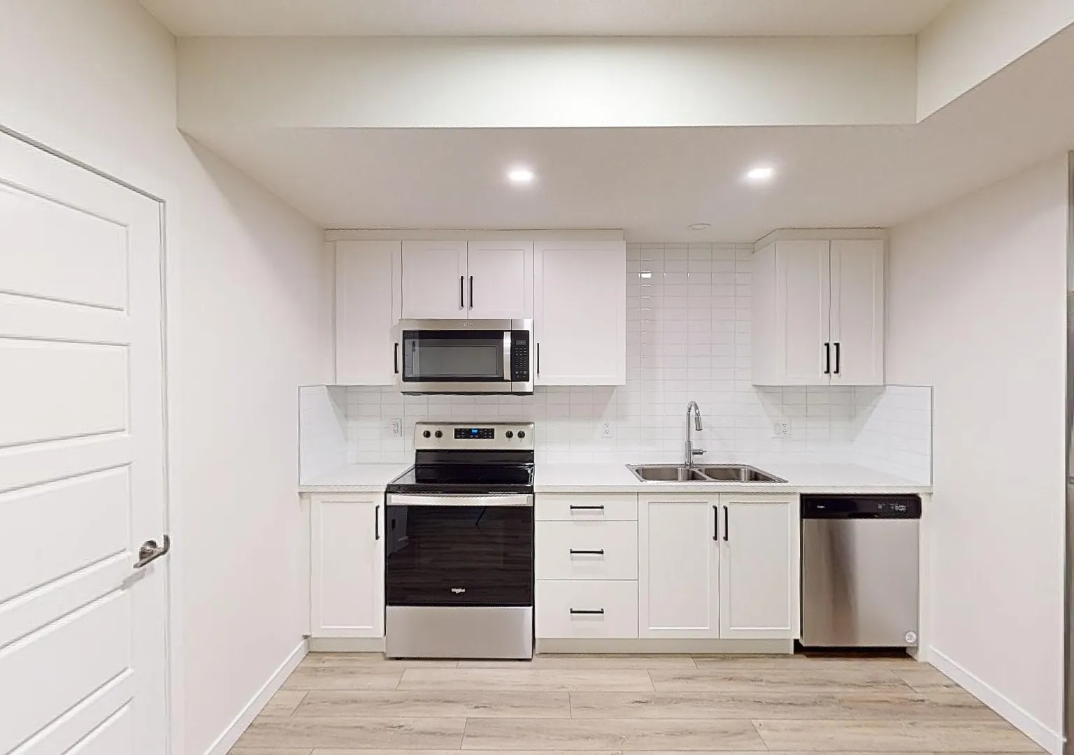 24 Setonstone Landing Southeast - Lower — Photo 3