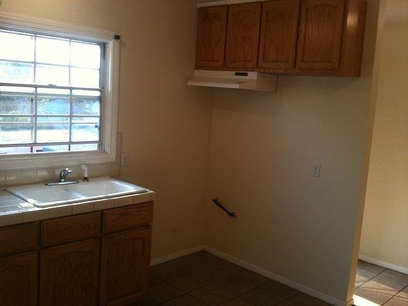 5th image of 7321 S Normandie Ave