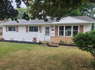 7629 Goldenrod Dr, Mentor On The Lake, OH 44060