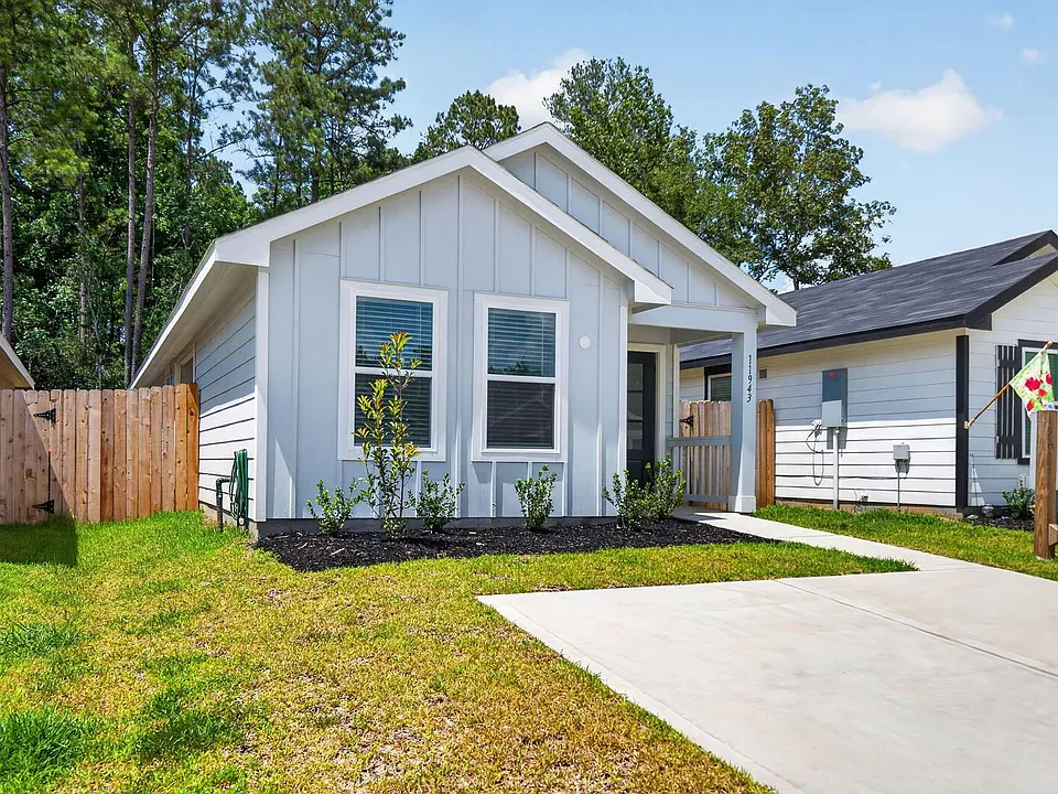 11943 Detar Ct