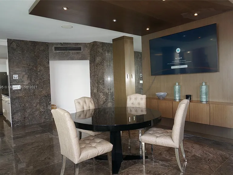 4001 S Ocean Dr #1 — Photo 8