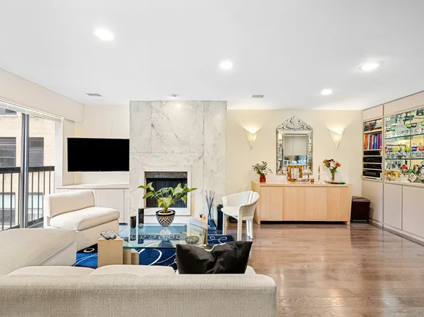 7 East 35th Street 14A image 1 of 9