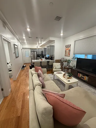 6 Beech St Photo 1