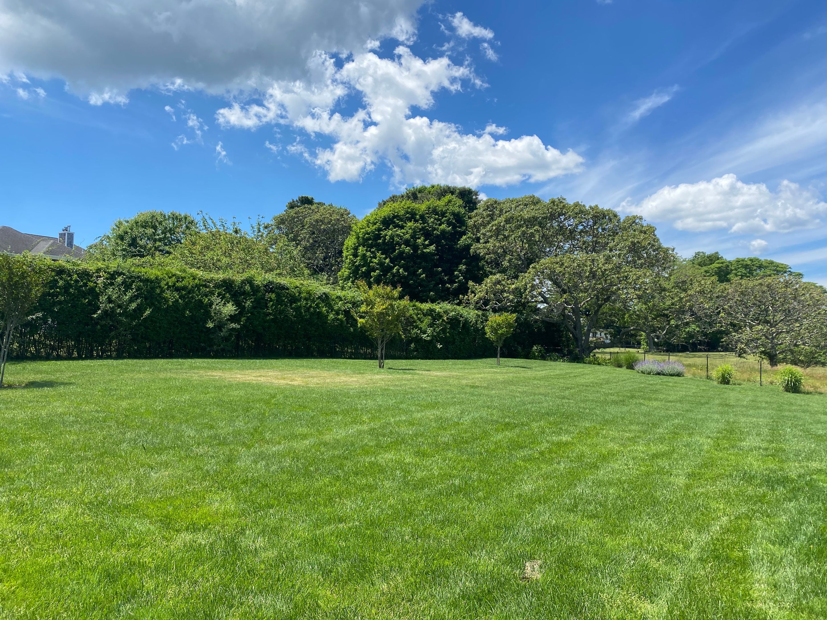 97 Inlet Rd W, Hampton Bays, NY 11946 Out East