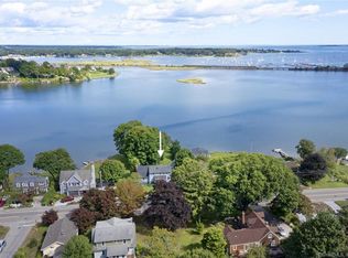 242 Elm St, Groton, CT 06340