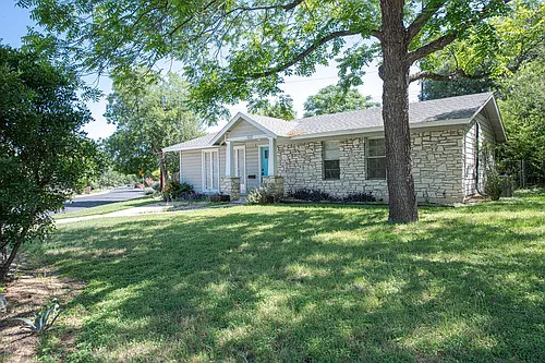 122 Havana St Photo 1