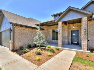 17429 Locust Grove Ln, Edmond, OK 73012