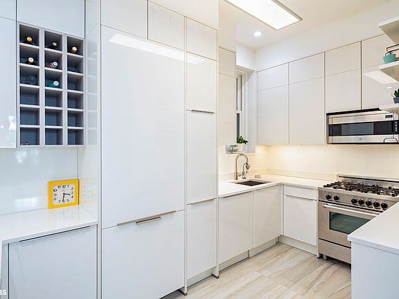 3rd image of 227 Central Park W APT 2B