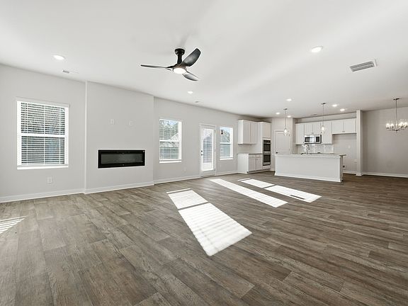 7th image of this home