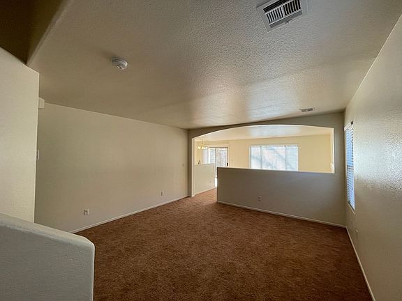 2nd image of 4631 Englewood Ave