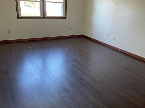 3rd image of 8127 Stadler Ave #4