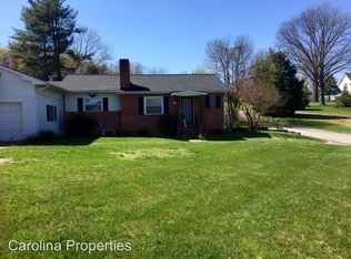 1446 Moravian Falls Rd, Wilkesboro, NC 28697