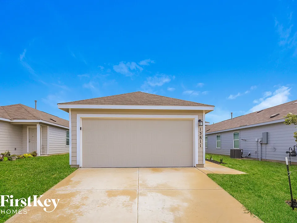 13811 Haystack Rdg