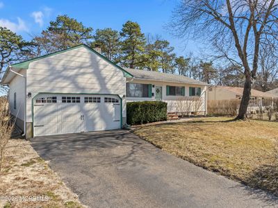 18 Easy Street, South Toms River, NJ, 08757
