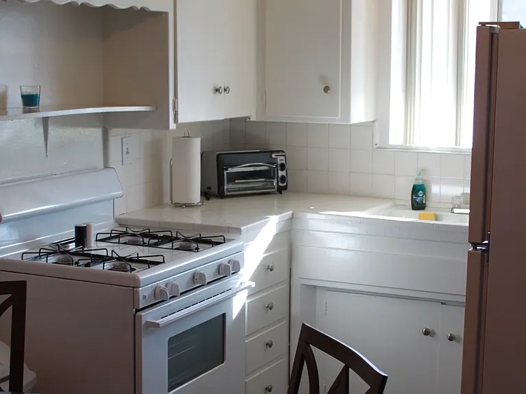 526 Main St #202 — Photo 6