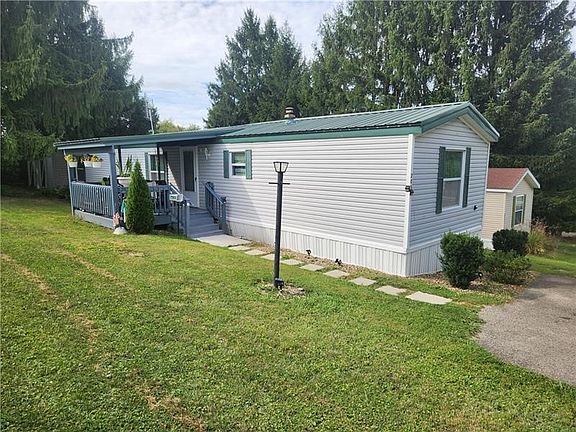 2nd image of 209 Baxter Ln