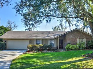 121 Lyndhurst Dr, Longwood, FL 32779