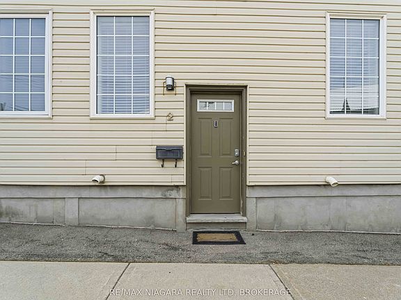 4th image of 49 Ontario St #2