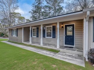 2032 Lake Lucerne Dr, Lilburn, GA 30047