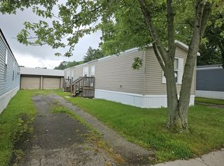 5325 Van Orden Rd #325, Webberville, MI 48892