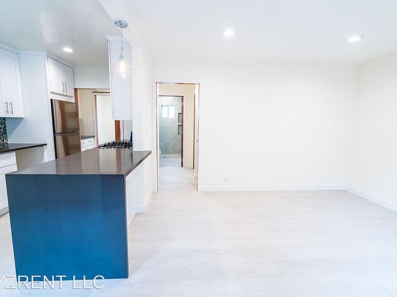5th image of 1839 Euclid St APT C