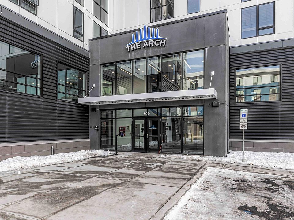 1st image of 300 Main Ave #511