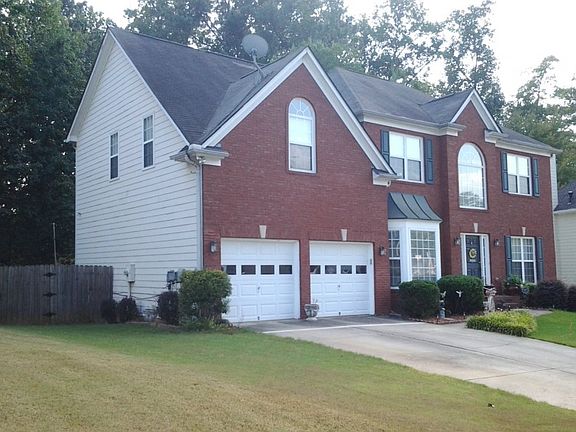 3rd image of 1640 Hampton Hollow Dr