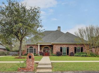 103 Sedgefield Dr, Lafayette, LA 70503
