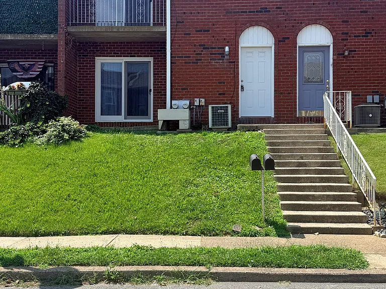 9148 Ellie Dr #1 — Photo 33