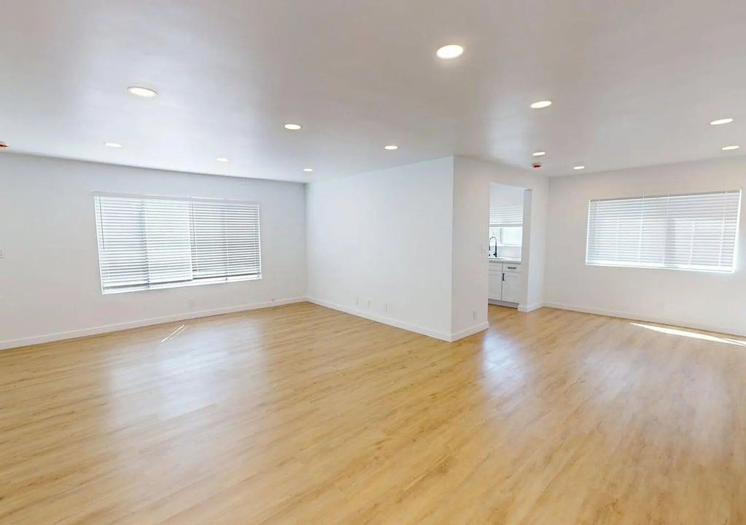 Doheny Drive Dream Home — Photo 4