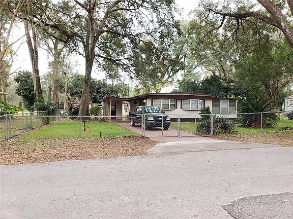 2nd image of 1020 NW 42nd Ln