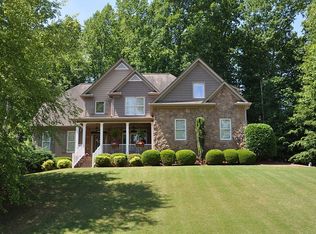 170 Peninsula Cir, Newnan, GA 30263